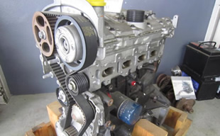 タイミングベルト仕様のエンジン